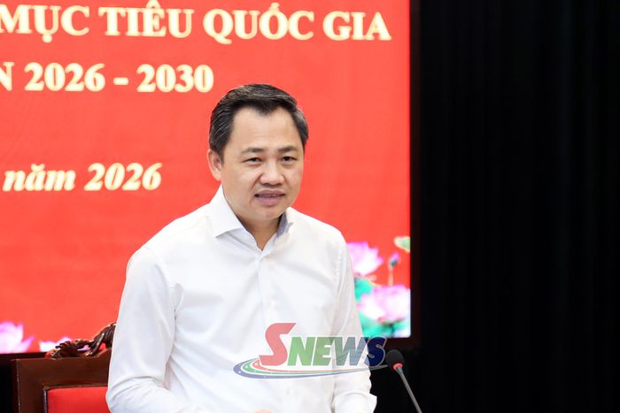 Đồng chí Phó Bí thư Tỉnh ủy, Chủ tịch UBND tỉnh phát biểu kết luận tại cuộc họp ban chỉ đạo.