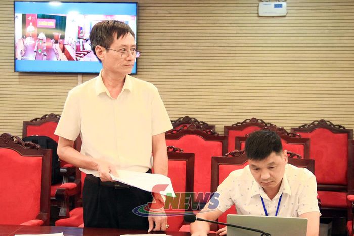 Đại biểu phát biểu tại cuộc làm việc.