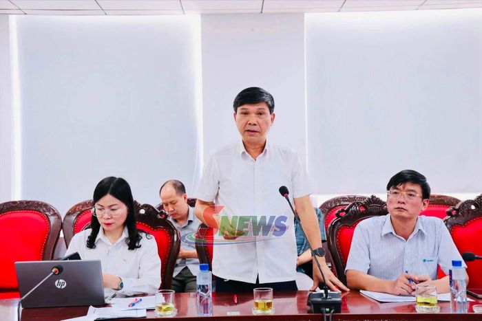 Đại biểu phát biểu tại cuộc làm việc.