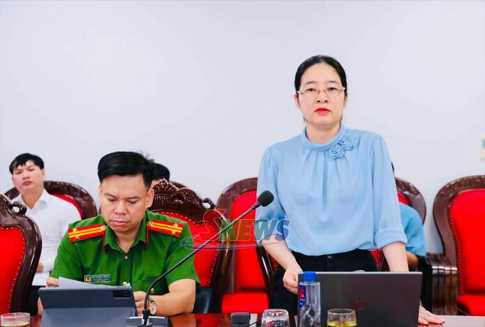 Lãnh đạo Sở Khoa học và Công nghệ phát biểu tại cuộc làm việc.