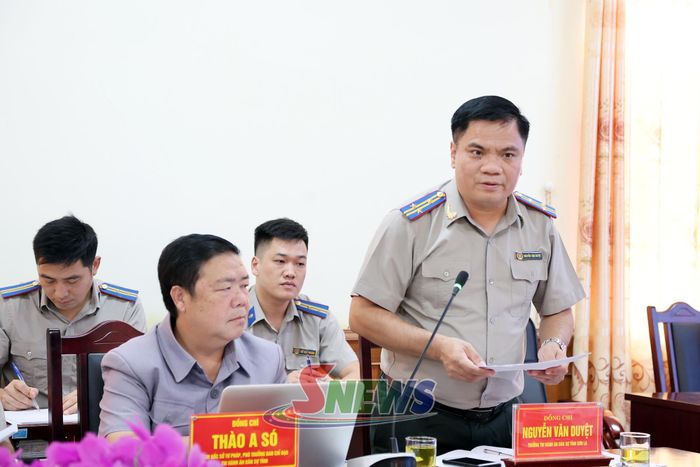 Lãnh đạo Thi hành án dân sự tỉnh phát biểu ý kiến.