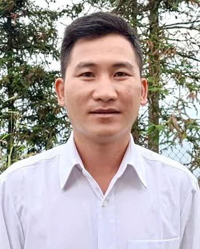 Đồng chí Sùng Seo Sỉ Bí thư Đoàn TNCS Hồ Chí Minh xã Xín Mần