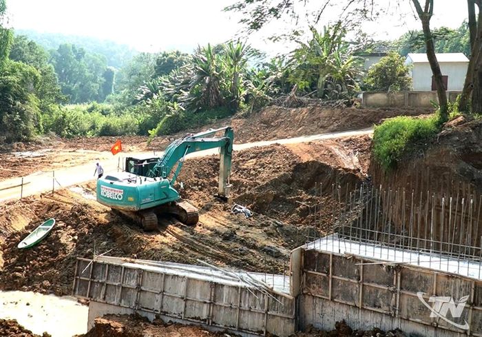 Dự án Cầu Phú Sơn đang được đẩy nhanh tiến độ, dự kiến đưa vào sử dụng trước Tết Nguyên đán Đinh Mùi 2027.