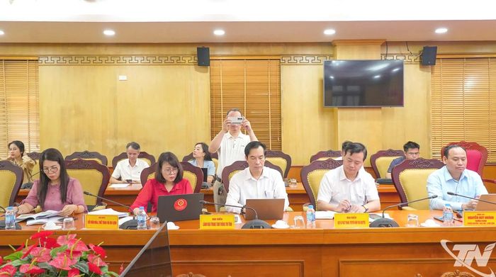 Đại biểu dự Hội nghị.