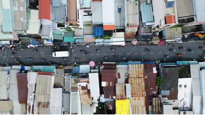 Đường Tôn Thất Thuyết sẽ mở rộng lên 26m trên chiều dài khoảng 3,4km, đồng thời xây mới một cầu qua rạch Nguyễn Kiệu. (Ảnh: Mỹ Quỳnh).