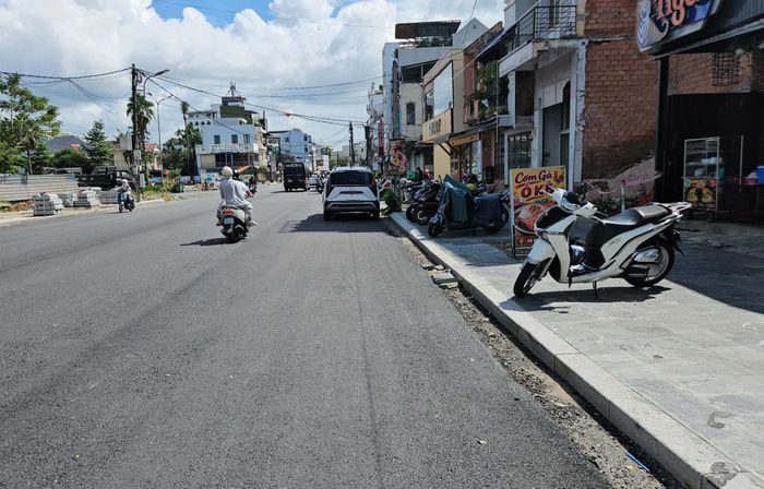 Đại diện Ban QLDA Đầu tư xây dựng Bắc Sông Hương cho biết, dự án triển khai làm ảnh hưởng đến 186 hộ dân với tổng giá trị đền bù, hỗ trợ hơn 226 tỷ đồng.