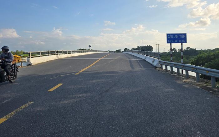 Cầu An Tiêm trên tuyến QL49C, tỉnh Quảng Trị.