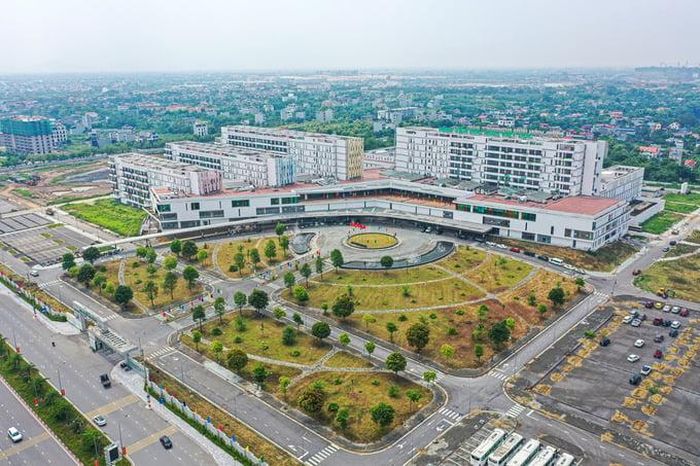  Sun Urban City nằm gần kề Bệnh viện Hữu nghị Việt Đức cơ sở Ninh Bình. Ảnh: Ánh Dương. 