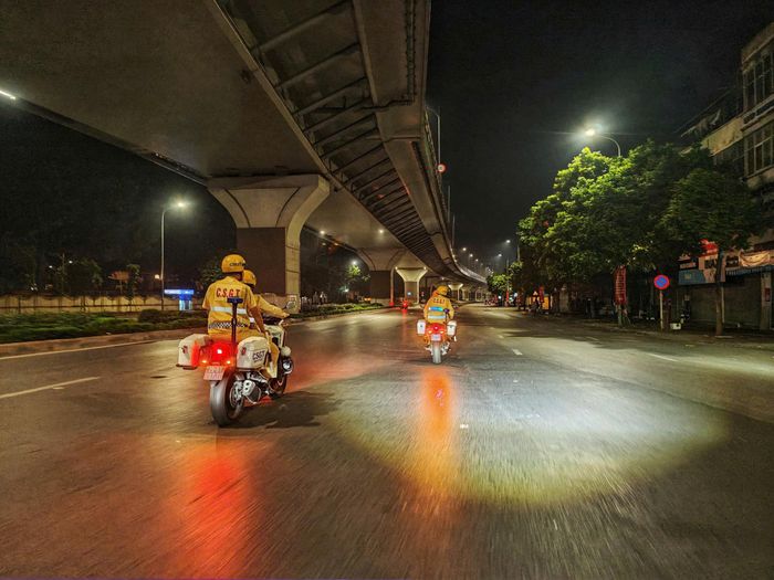 Lực lượng tuần tra, kiểm soát trên tuyến Trường Chinh.