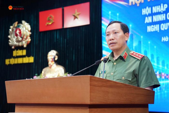 Thượng tướng, Tiến sĩ Lê Văn Tuyến, Ủy viên Ban chấp hành Trung ương Đảng, Thứ trưởng Bộ Công an phát biểu kết luận chương trình.