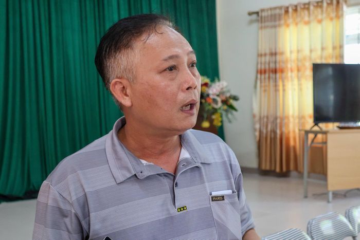 Ông Nguyễn Văn Hường, người dân vạn chài thôn Trung Quan, xã Bát Tràng.