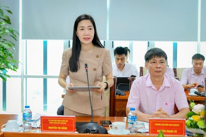 Ủy viên HĐQT, Tổng Giám đốc NHCSXH Nguyễn Thị Hằng báo cáo kết quả hoạt động quý III/2026