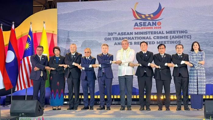 Thứ trưởng Nguyễn Ngọc Lâm và Trưởng đoàn các nước ASEAN tham dự hội nghị.