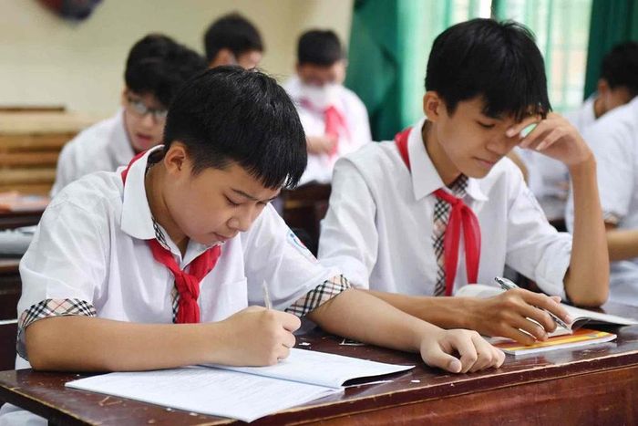 Tăng cường phát hiện, điều tra, xử lý hành vi có dấu hiệu tội phạm như tổ chức gian lận thi cử. (Ảnh: MOET)