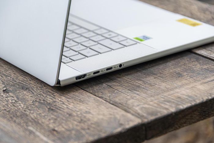 (Ảnh: ASUS Việt Nam)