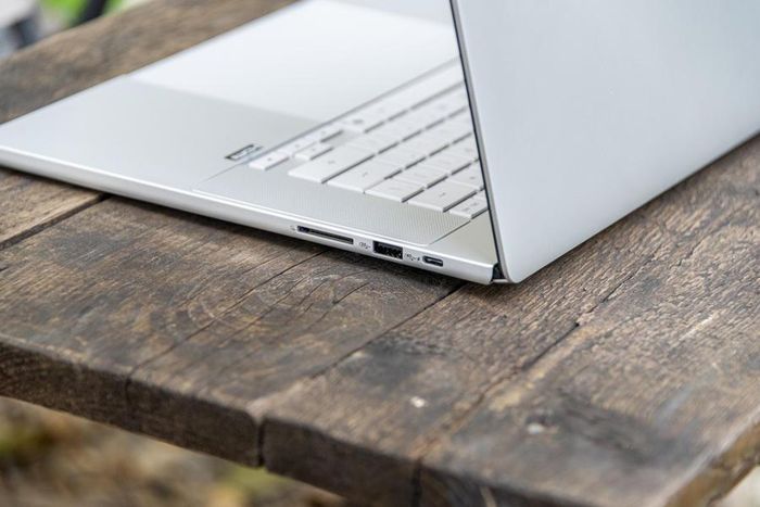 (Ảnh: ASUS Việt Nam)