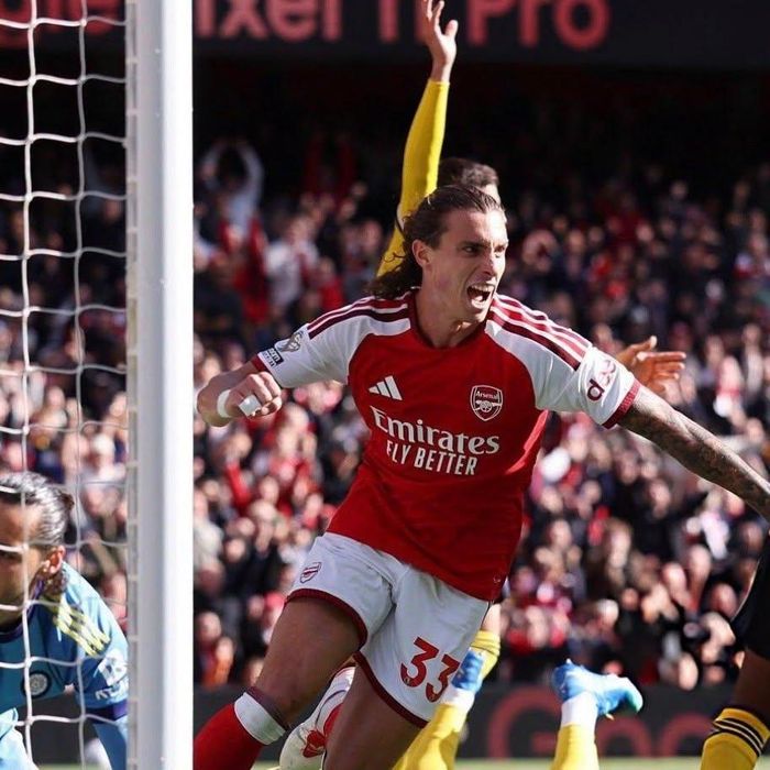 Arsenal không muốn để Riccardo Calafiori ra đi với mức giá thấp hơn con số 100 triệu bảng