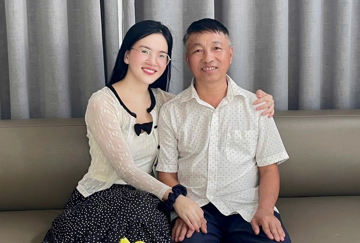 Ngân và bố hiện tại đều khoẻ mạnh. (Ảnh: NVCC)