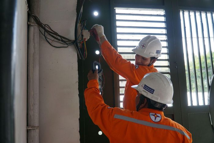 Người dân cần nhanh chóng xác định vị trí CB tổng, các ổ cắm điện, dây điện, thiết bị điện để hình dung trước mức nước có thể ngập.