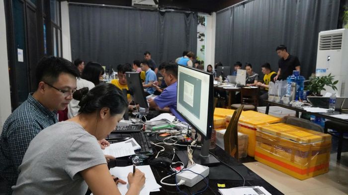  Máy móc, thiết bị các đối tượng sử dụng hoạt động phạm tội. (Ảnh: Công an Thanh Hoá)