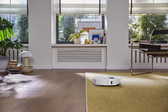 Robot tự do di chuyển trong nhà để tạo bản đồ và có thể tải lên máy chủ đám mây.