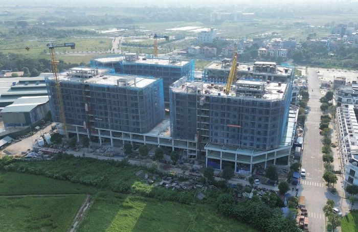 Thi công dự án Khu nhà ở xã hội Uy Nỗ (xã Đông Anh). Ảnh: Quang Thái