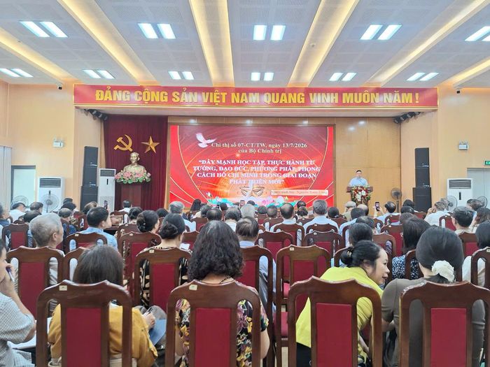 Phường Phú Thượng tổ chức Hội nghị quán triệt Chỉ thị số 07-CT-TW.