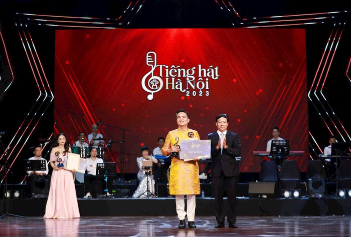Phạm Minh Hiếu giành giải Ba Tiếng hát Hà Nội 2023. Ảnh: Nhân vật cung cấp