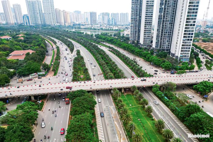Với hệ thống 13 cầu vượt và gần 20 hầm, cầu chui, tuyến đường góp phần tăng cường kết nối giữa các khu vực hai bên, đồng thời giữ vai trò huyết mạch nối nội đô với đô thị Hòa Lạc - trung tâm phát triển kinh tế, văn hóa, khoa học công nghệ và sinh thái nghỉ dưỡng ở phía Tây Hà Nội.