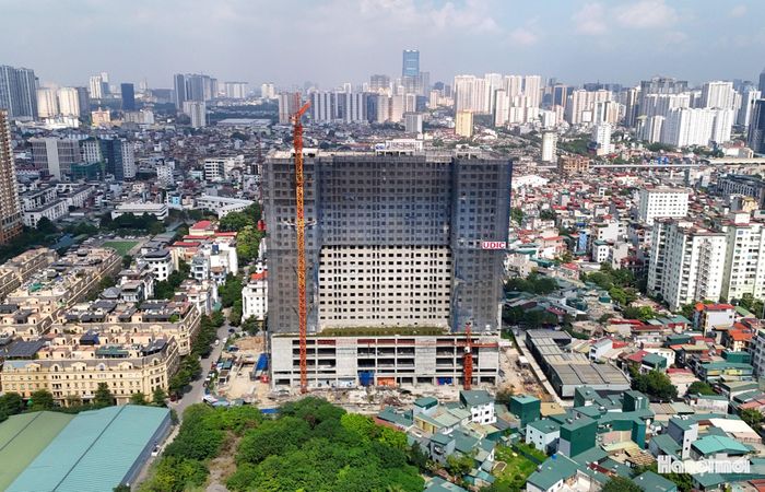 Dự án nhà ở xã hội tại ô đất NO1 khu đô thị mới Hạ Đình do liên danh Công ty Đầu tư phát triển hạ tầng đô thị (UDIC), Công ty cổ phần Xây dựng lắp máy điện nước Hà Nội Haweicco, Công ty cổ phần Kinh doanh và phát triển nhà DAC Hà Nội làm chủ đầu tư.