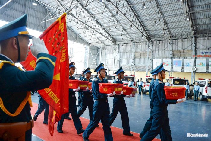 Toàn bộ số mẫu sinh phẩm đã được chuyển giao cho Viện Pháp y Quân đội (Bộ Quốc phòng). Đơn vị sẽ lập tức bắt tay vào công tác phân tích, giám định ADN và đối chiếu dữ liệu nhằm xác định danh tính cho các liệt sĩ còn thiếu thông tin.