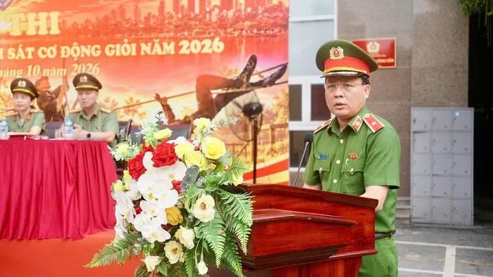 Thiếu tướng Lê Văn Tuân, Phó Giám đốc CATP Hà Nội phát biểu chỉ đạo hội thi