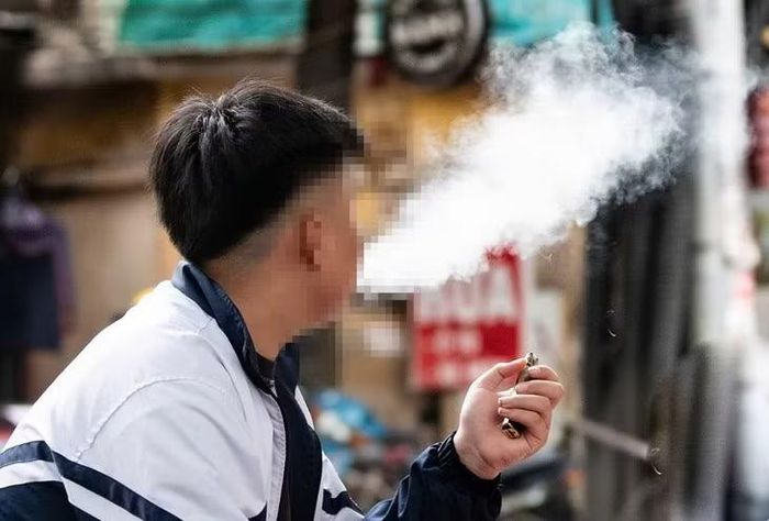 Cần giải quyết từ gốc rễ để không tạo ra những người hút thuốc mới