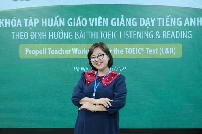 “Tiếng Anh phải là cây cầu đưa học sinh đến với tri thức, chứ không phải rào cản trong quá trình học tập” - Thạc sĩ Phan Điệu nhấn mạnh.