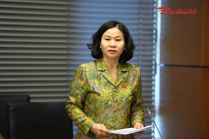 Bà Nguyễn Thị Tuyến phát biểu (Ảnh: Quang Vinh)