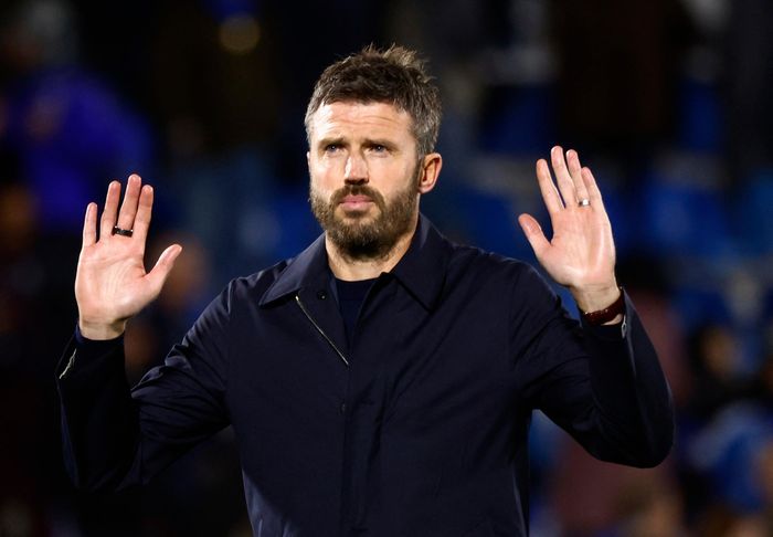  Michael Carrick chịu sức ép lớn sau thất bại 1-4 trước Como, trận thứ bảy liên tiếp MU không thắng trên mọi đấu trường. 