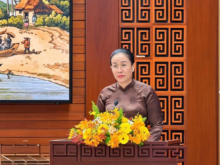 Bà Nguyễn Thị Anh Thi, Phó Chủ tịch UBND TP. Đà Nẵng phát biểu khai mạc hội thảo