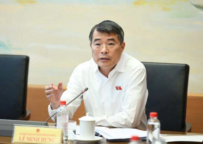 Thủ tướng cho rằng thị trường thời gian qua vẫn còn những bất cập về công khai thông tin dự án, tình trạng pháp lý của bất động sản