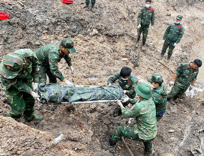 Các lực lượng đã phát hiện, quy tập được 810 hài cốt liệt sĩ tại Công viên Lê Thị Riêng