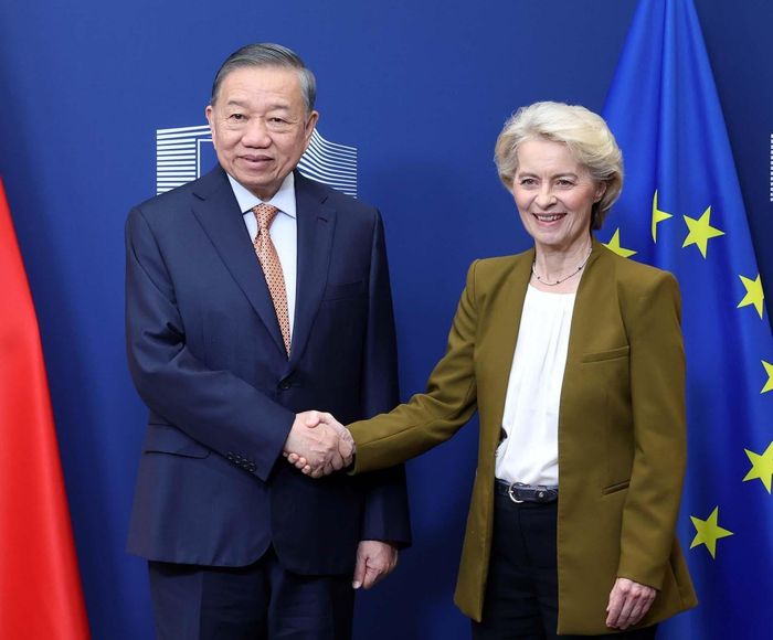 Tổng Bí thư, Chủ tịch nước Tô Lâm gặp Chủ tịch Uỷ ban châu Âu Ursula von der Leyen. Ảnh: Thống Nhất – TTXVN