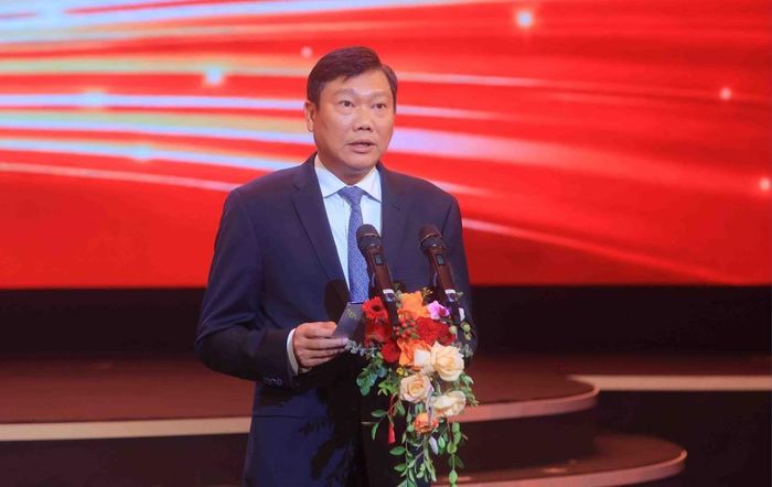 Phó Chủ tịch UBND thành phố Hà Nội Đỗ Anh Tuấn phát biểu
