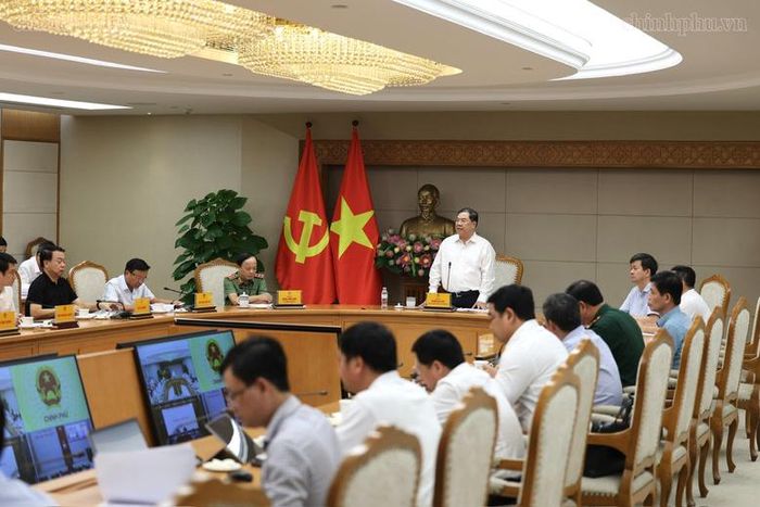 Phó Thủ tướng Thường trực yêu cầu tỉnh An Giang theo sát tiến độ từng dự án, thường xuyên cập nhật tình hình, kết quả triển khai, kịp thời xử lý những khó khăn, vướng mắc phát sinh - Ảnh: chinhphu.vn/Phương Nguyên