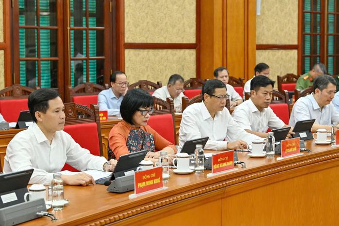 Các đại biểu dự sơ kết một năm thực hiện Nghị quyết số 72-NQ/TW. (Ảnh: THỦY NGUYÊN)