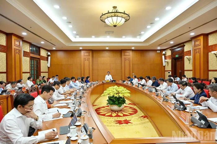 Quang cảnh buổi làm việc tại Trụ sở Trung ương Đảng. (Ảnh: THỦY NGUYÊN)