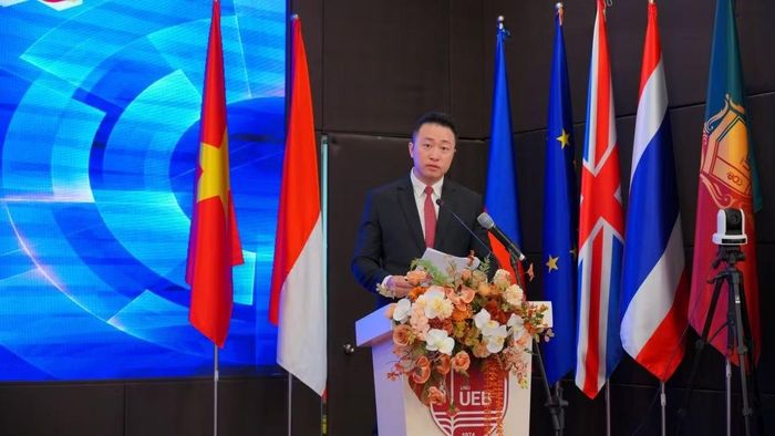 Các diễn giả tham dự Hội thảo. (Ảnh: PV)