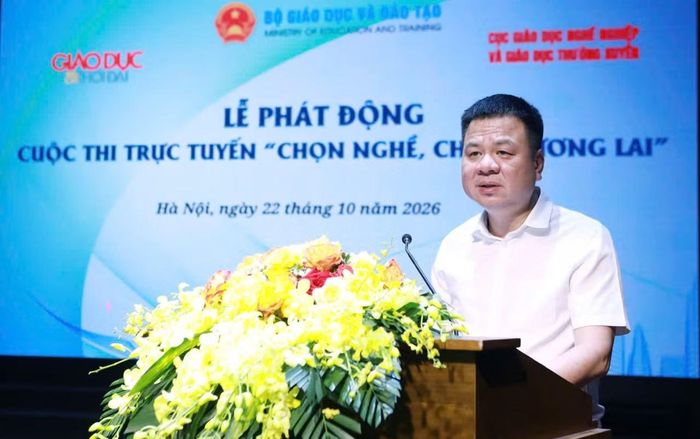 Nhà báo Triệu Ngọc Lâm, Tổng Biên tập Báo Giáo dục và Thời đại phát biểu ý kiến. (Ảnh: Ban tổ chức)