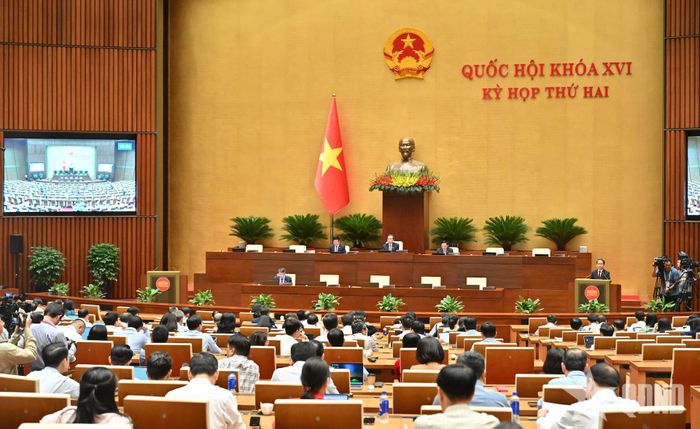 Quang cảnh phiên họp. Ảnh: TRỌNG HẢI 