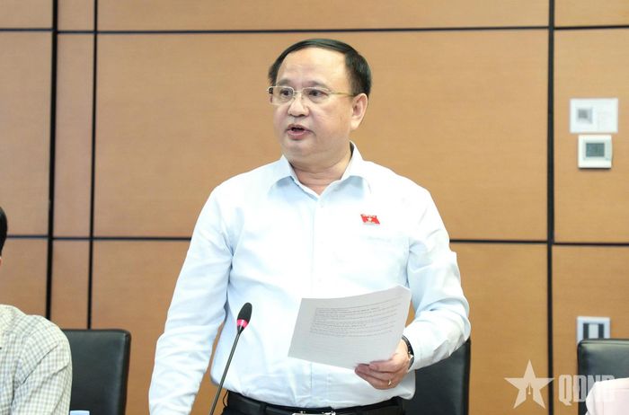 Đại biểu Quốc hội Trần Đức Thuận đề nghị mở rộng các hình thức đầu tư nhà ở cho lực lượng vũ trang.