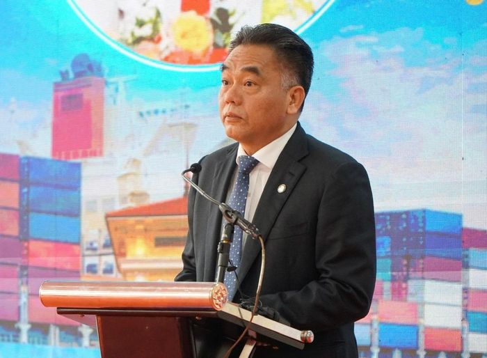  Phó Chủ tịch Thường trực UBND TPHCM Nguyễn Lộc Hà phát biểu. Ảnh: HÂN GIA 