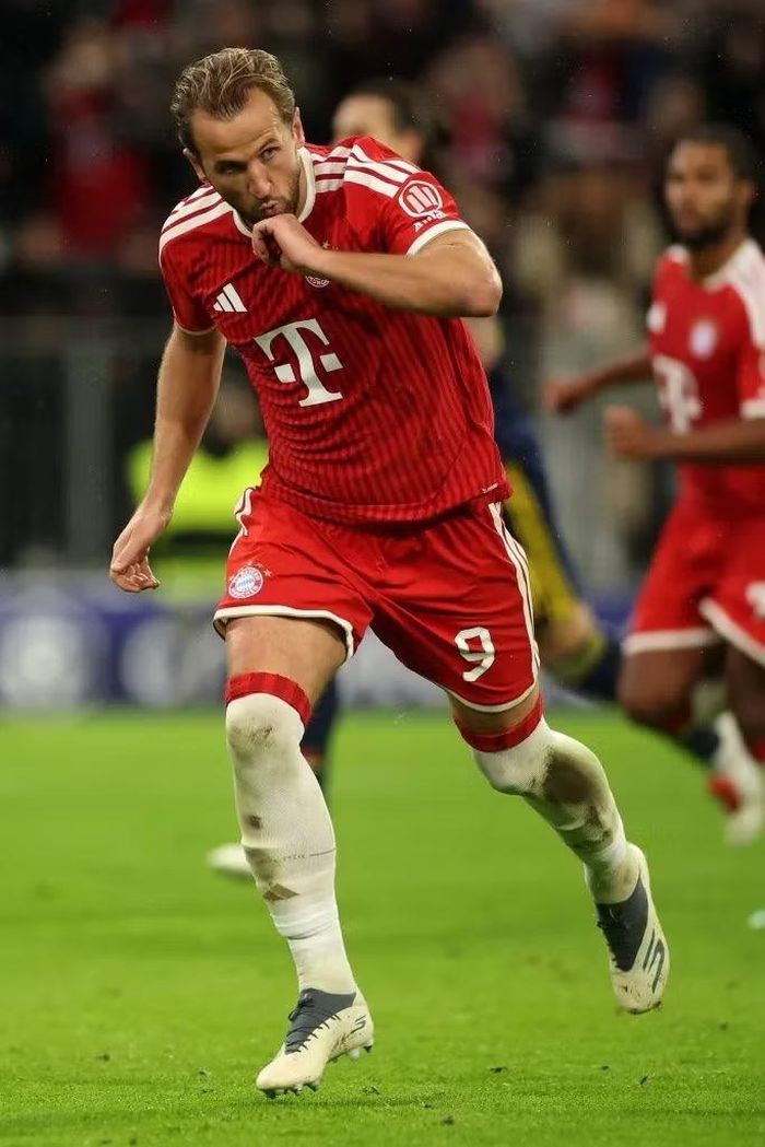 Sút tung lưới Arsenal giúp Harry Kane còn trở thành cầu thủ thứ 2 trong lịch sử ghi bàn ở 10 lần ra sân liên tiếp tại Champions League. Ảnh: Getty.